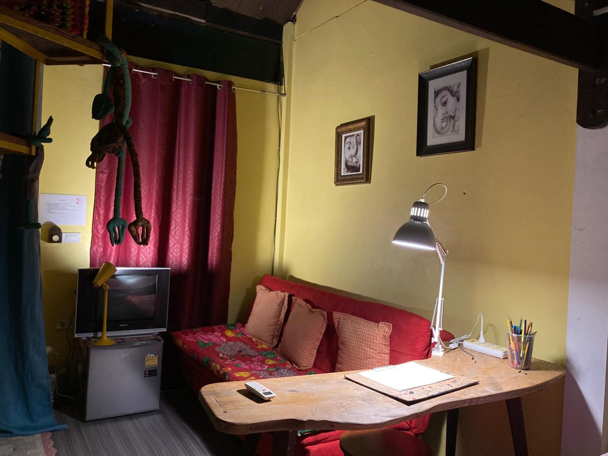 Artist'S Place Трат Экстерьер фото